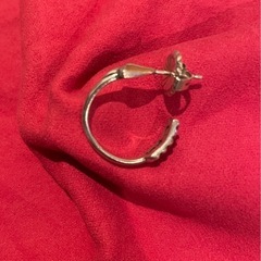 CODY SANDERSON Arched Arrow 2 ピアス