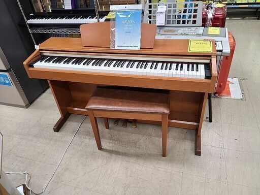 J7307　YAMAHA　ヤマハ　デジタルピアノ　ARIUS　アリウス　YDP-160C　2009年製　簡易クリーニング済【リユースのサカイ柏店】