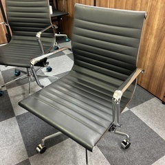 デザイナーズチェア