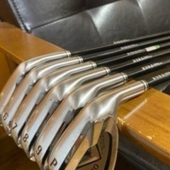 ゼクシオ　アイアンセット
