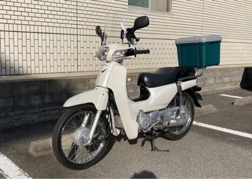 自賠責R9/6付き☆ホンダスーパーカブ110/JA10インジェクション/リアボックス\u0026グリップヒーター付き