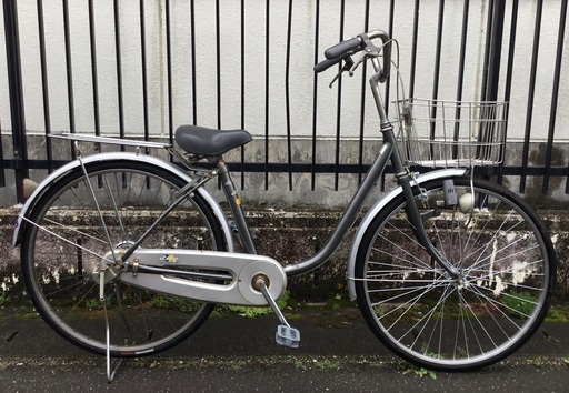 ＜整備済・超お得品＞シティサイクル 26インチ自転車・変速なし・ペダル/グリップ/他新品部品交換多数・ガンメタ・鍵付き・お掃除済みで綺麗です