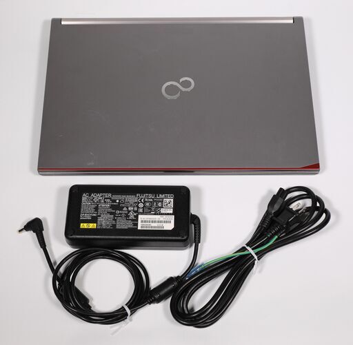 FUJITSU CELSIUS H760 （Win10）SSD 256GB メモリ16GB Core　ノートパソコン