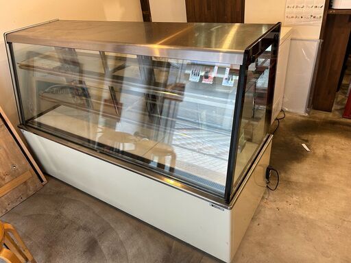 期間限定（8/20まで）値下　冷蔵ショーケース　サンデン　TSA-180XC-B