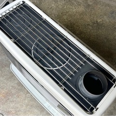 札幌市内配送可 16年製 コロナ 煙突式石油ストーブ RV-70BES 木造18畳/コンクリート29畳 