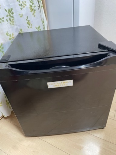小型冷凍庫（冷蔵庫）　31L