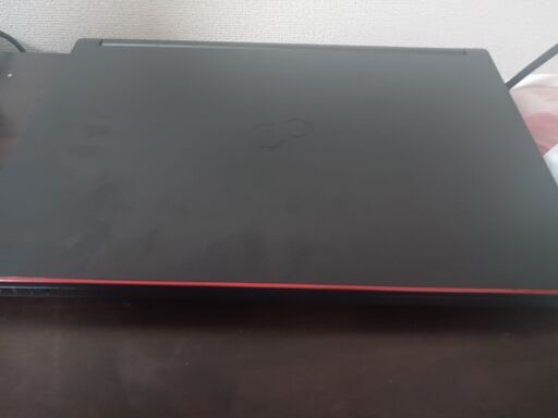 行橋市　富士通 2021年モデル　高性能4コア8スレッド10世代i5　　4コア8スレッド　メモリ8G 高速SSD480G搭載メモリ大容　 大画面15.6インチ　カメラ内蔵　USB3.0 Wifi対応 Office2021　Windows11搭載