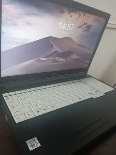 行橋市 富士通 2021年モデル 高性能4コア8スレッド10世代i5 4コア8