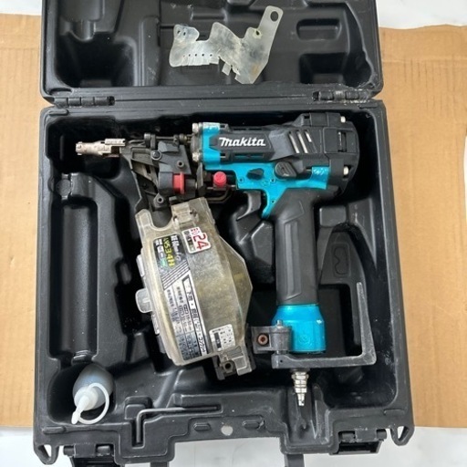 マキタ50mm釘打ち機AN534HM