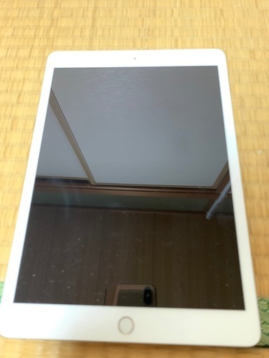 【第7世代】iPad本体のみ　Wi-Fi＋セルラーモデル