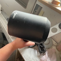 ダイソン ドライヤー スタンド付き