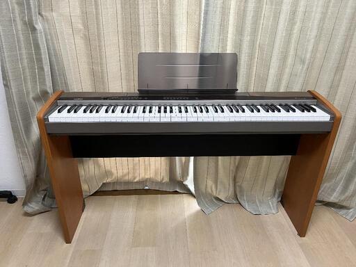 電子ピアノ　Privia PX-100\n