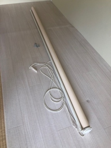 【美品】ロールカーテン