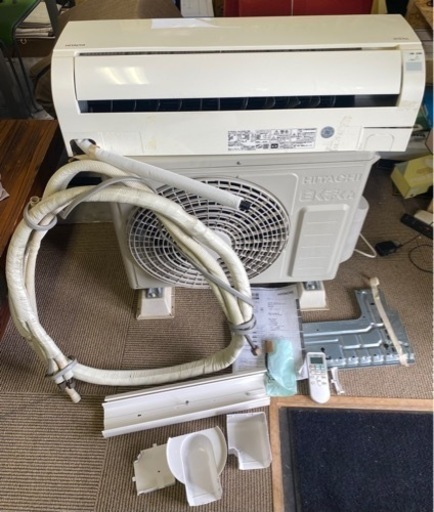 商談中　日立ルームエアコン　冷房/暖房　RAS-AJ28G 2018年製 2.8kw 10畳用　リモコン付き