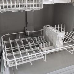 最終値下げ１９年製パナソニック食器洗い乾燥機 NP-TZ100（5人用・食器点数40点）