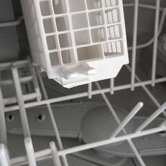 最終値下げ１９年製パナソニック食器洗い乾燥機 NP-TZ100（5人用・食器点数40点）