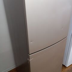 ★ジモティ割あり★ ハイアール 冷蔵庫 218L 19年製 動作確認／クリーニング済み MT1733 ☆ジモティ割あり☆ ハイアール 冷蔵庫 218L 19年製 動作確認