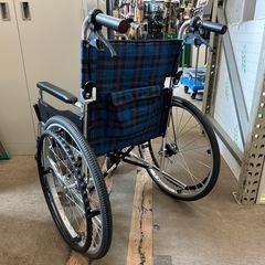 実売3万　未使用　パンクしない 軽量車いす　マキテック 