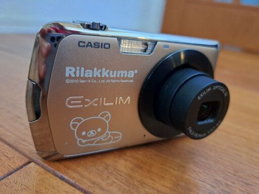 CASIO EXILIM EX-Z300 カメラ