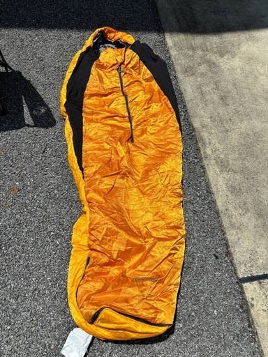 美品！マミー型Coleman寝袋