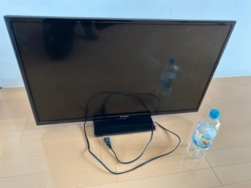32型液晶テレビ
