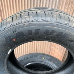 新品　価格相談下さい　タイヤ　激安　4本 