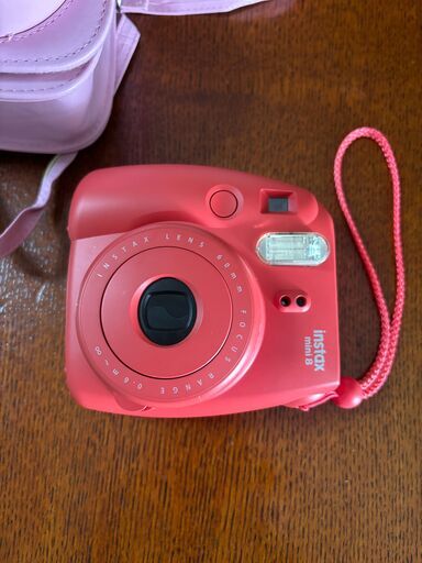 インスタントカメラ　Instax mini 8 ケース付き