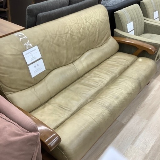 NAGANO INTERIORの3人掛けソファーのご紹介です！ ナガノインテリア