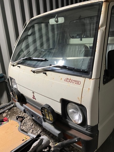 ミニキャブトラック　4WD　三方開　４ＭＴ　U19T　丸目　旧車　ネオクラシック