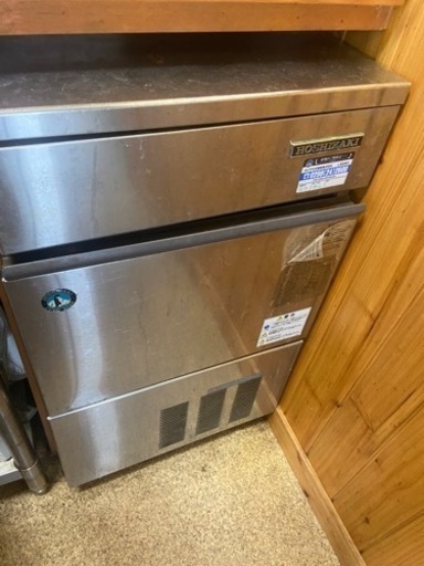 自動製氷機 51kg 100v 自動製氷機 51kg 100v