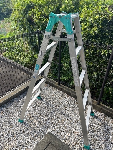 はしご兼用脚立