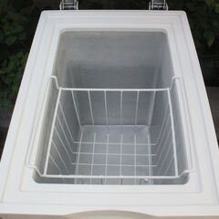 アレジア 冷凍庫 小型 上開き 63L スリム ストッカー コンパクト AR-BD66-NW ALLEGiA 2022年製 USED・良品