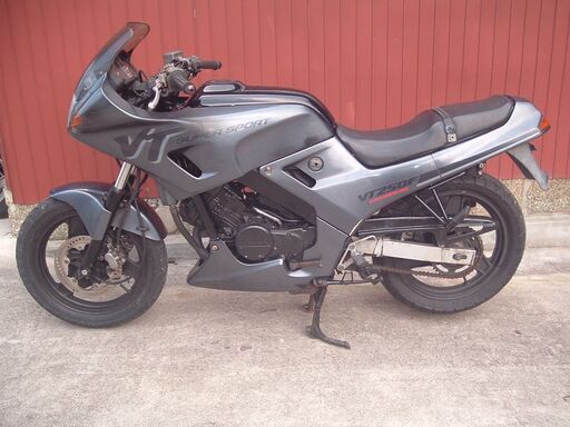決りました　ホンダ　VT250　MC15