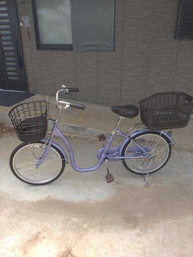 ほぼ未使用　自転車　カゴカバー、鍵付き