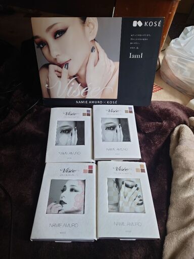 ☝️非売品ボード付安室奈美恵KOSEコラボ