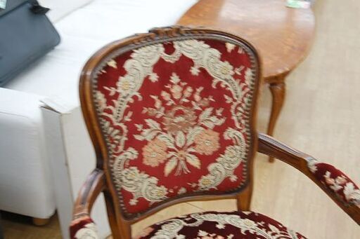 ① 1人掛けソファ 幅61×奥62×高90cm 布製 レッド系 木製フレーム 猫足