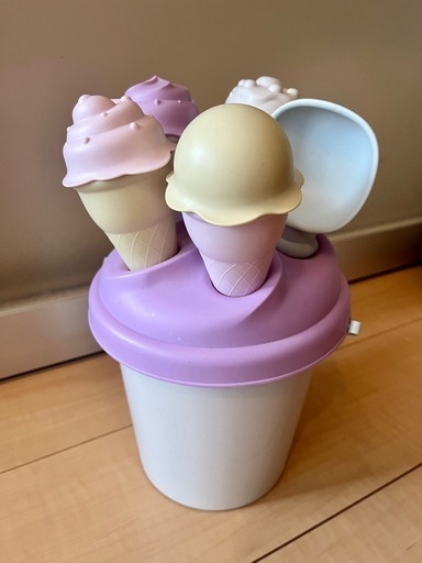 砂遊びセット　アイスクリーム