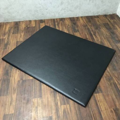 BF15/71　合皮製 クッションボード 特大 134×104cm 厚さ3cm 低反発 ストレッチマット フィットネス パネル 事務用品 ブラック ②