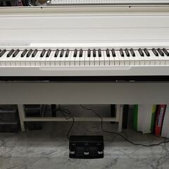 電子ピアノ KORG コルグ LP-180WH 2018製 動作品 電子ピアノ KORG コルグ LP-180WH 2018製 動作品