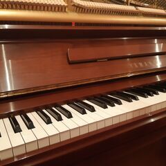中古ピアノ　ヤマハ　アップライト　YU30Wn　調律師の工房より