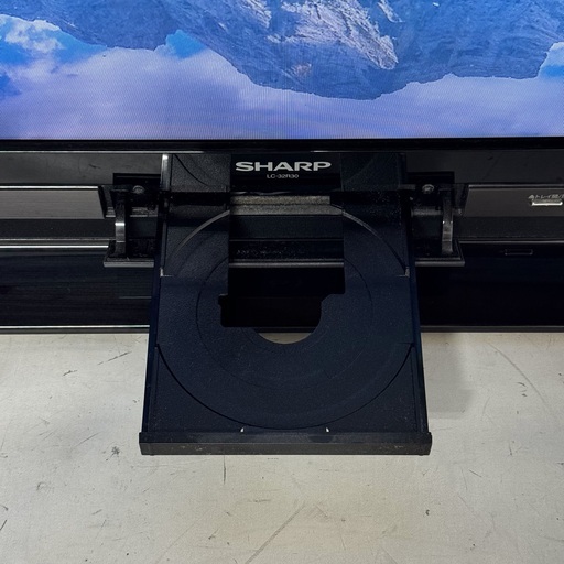 即日受渡❣️全国送料込半年前購入SHARP24V型外付HDD対応・裏番組録画対応 即日受渡❣️去年購入32型薄型でスッキリ高画質12000円