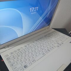 NEC白 Core i5搭載 高速SSD240G メモリ大容量8G テンキー 大画面15.6インチ