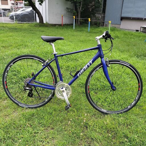 10.5kg! タイヤ他新品部品に交換済! GIANT ESCAPE R3  S/465mm ネイビー