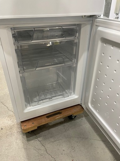 配送可【アイリスオーヤマ】142L冷蔵庫☆2022年製 クリーニング済/6  