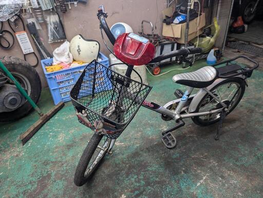 レトロ自転車ウルトラマン16インチ