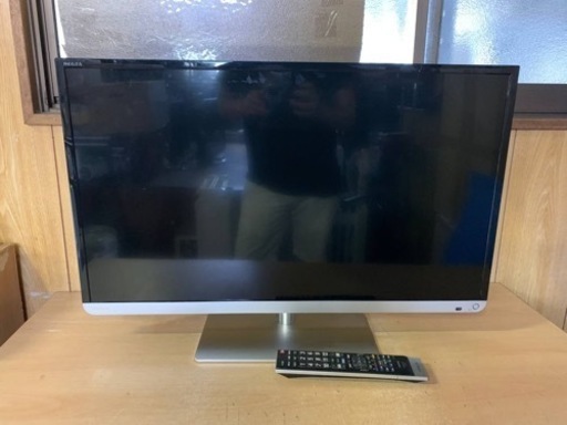 東芝　液晶デジタルテレビ　3217