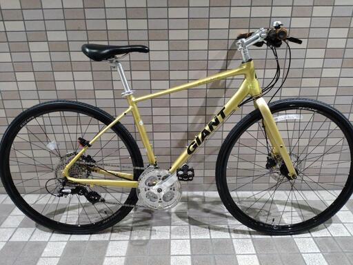 ☆希少限定モデル 美車❗前後タイヤ新品❗オイルディスクブレーキ GIANT  ESCAPE ❗(ジャイアントエスケープ)