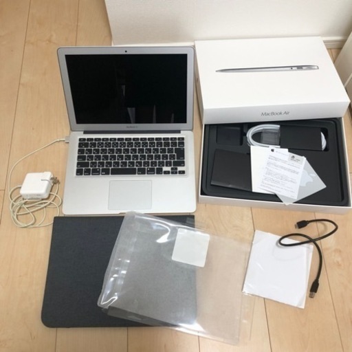 MacBook Air本体＋DVDドライブなどまとめて
