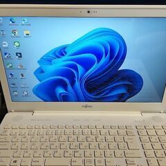 ファンレス静音小型ノートPC SSD240GB＆メモリ8GB エイサー製 ※売却済〆切