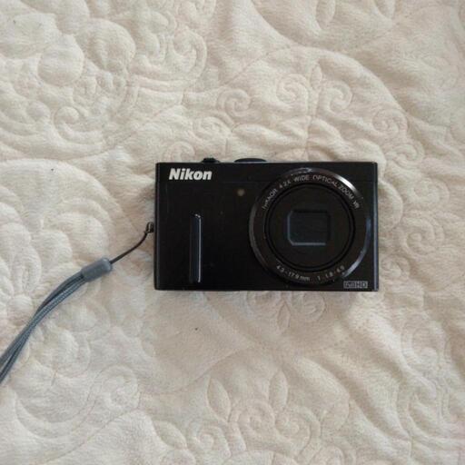 ニコン　Nikon　デジカメ　COOLPIX Ｐ３００